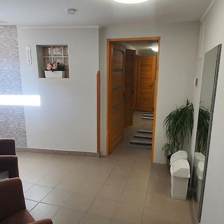 Koelcsey 21 Vendeghaz Hotel ไฮจ์ดุสโซบอสโล ภายนอก รูปภาพ